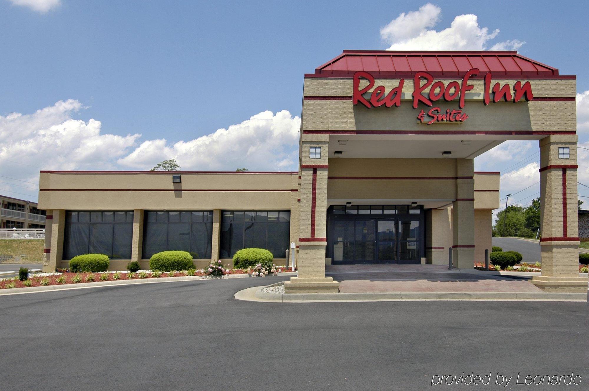 Red Roof Inn & Suites Wytheville Exterior foto
